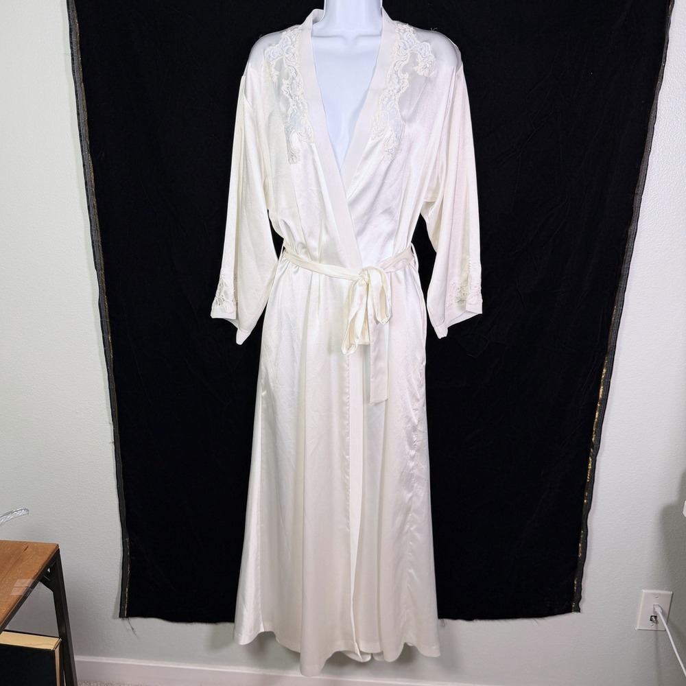 Vintage Oscar de la Renta Satin Lace Trim Long Wrap Robe Small Ivory White